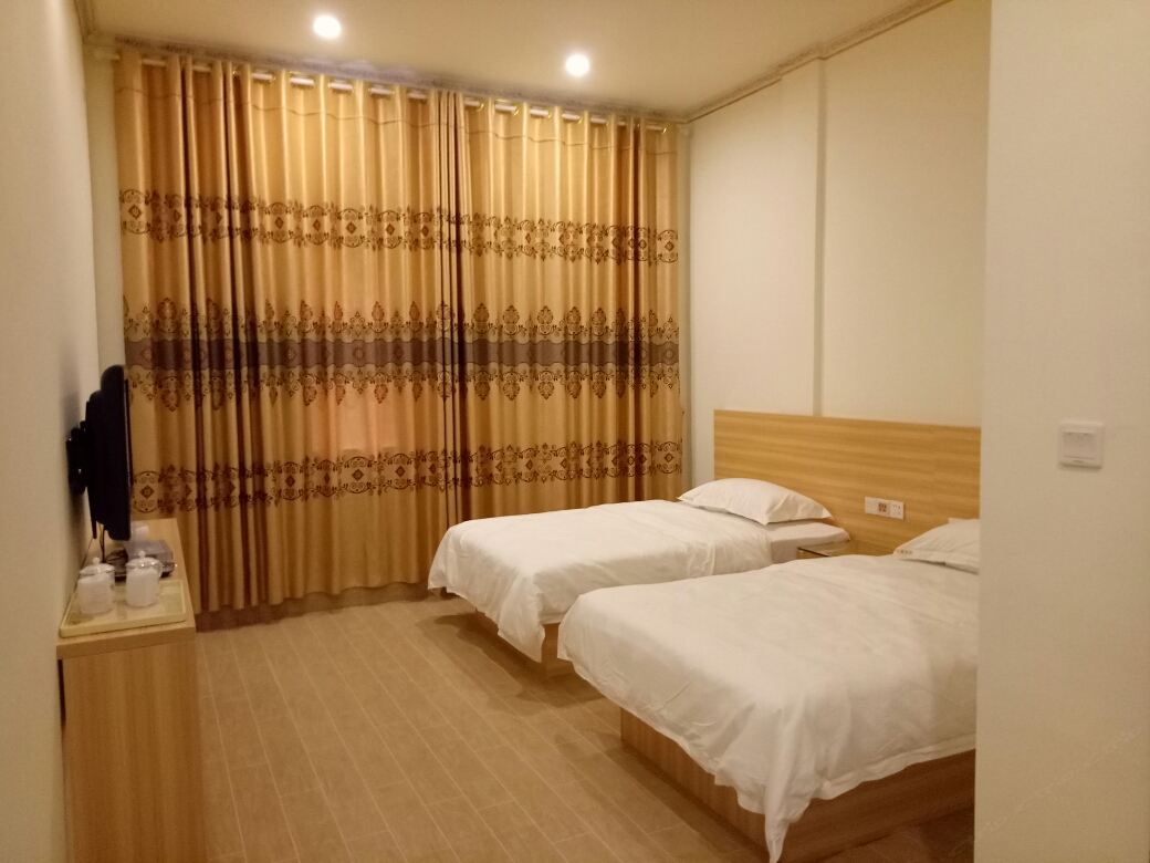 普通双床房