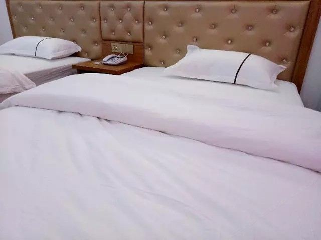 豪华双床房