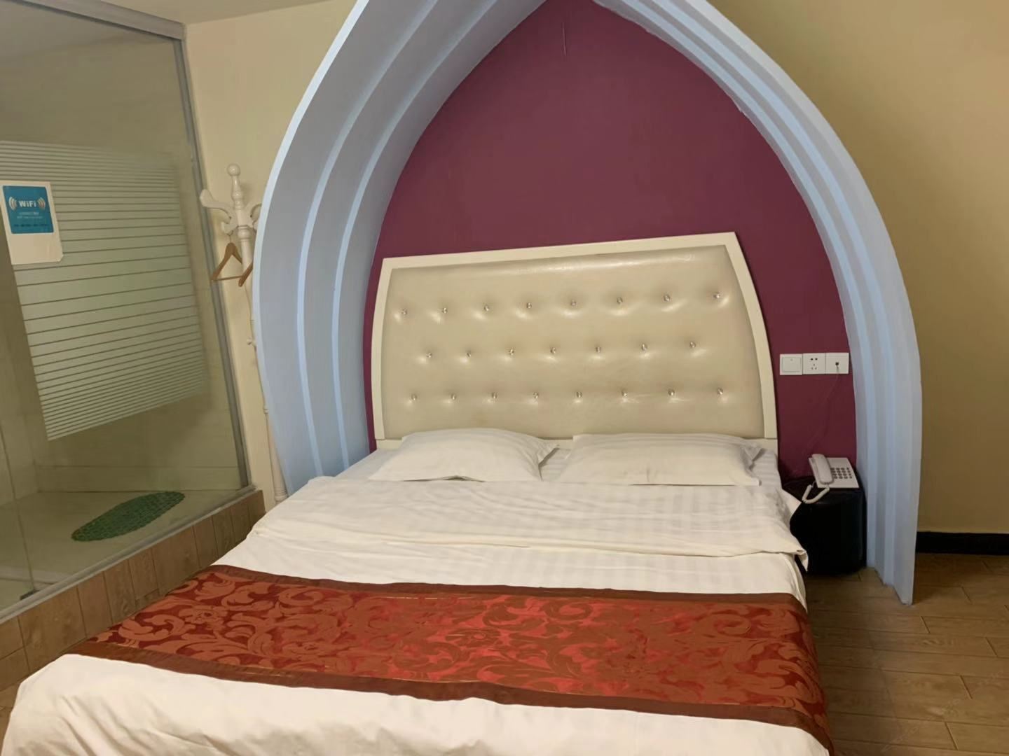 温情主题房