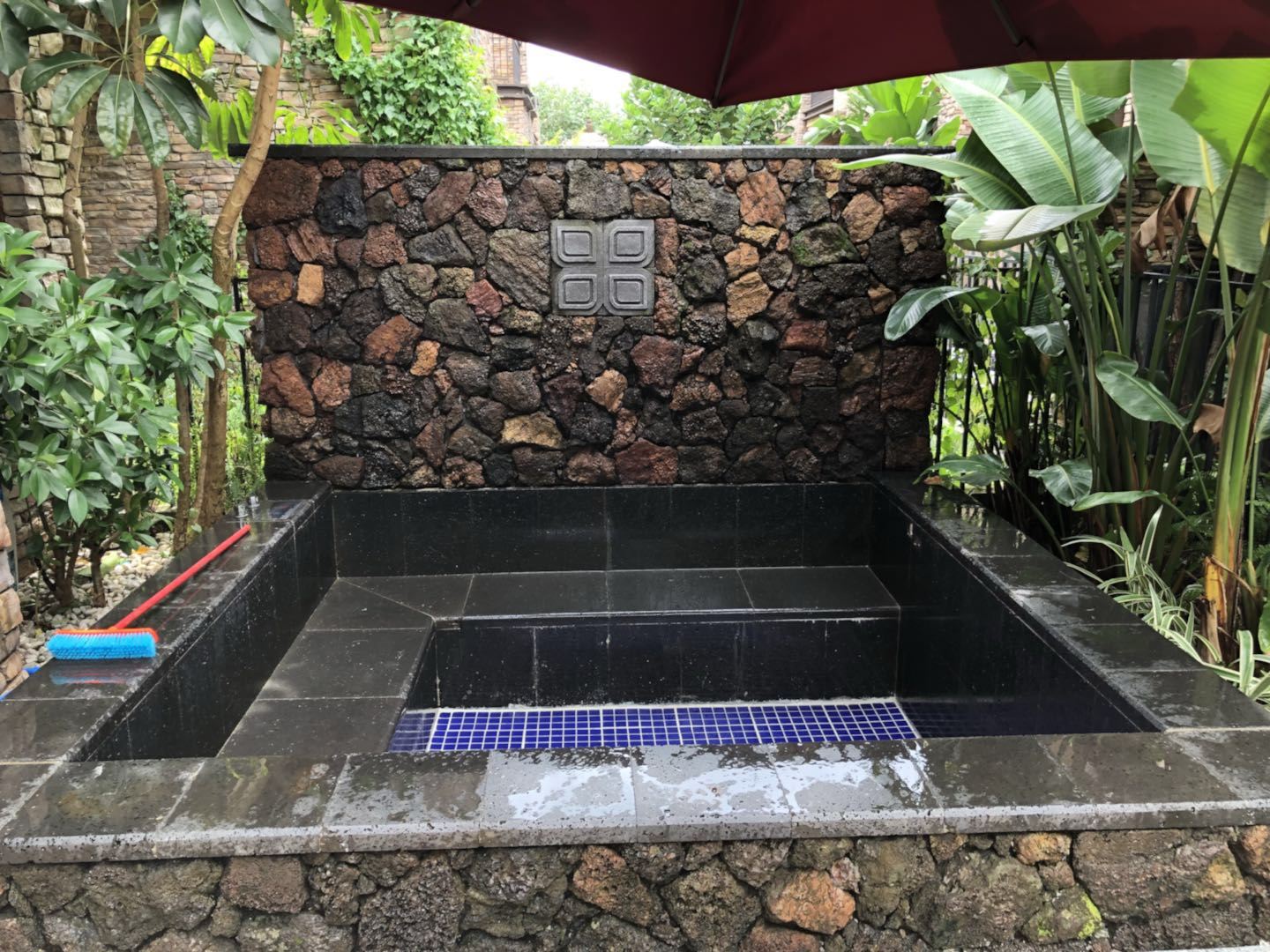 四房两厅温泉别墅