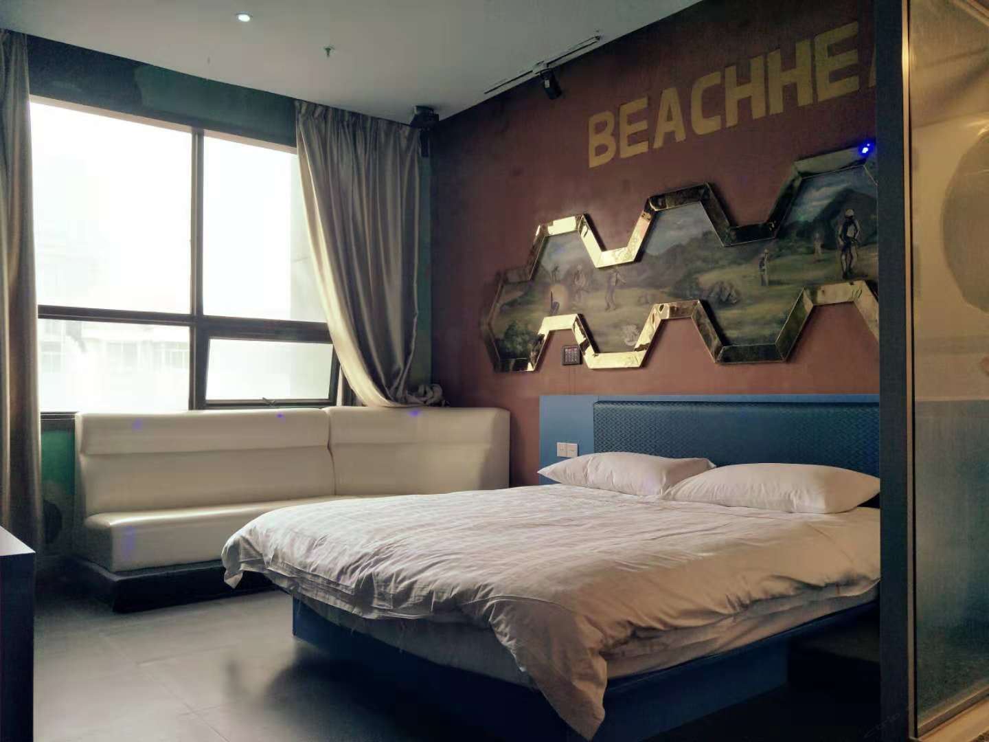经典大床房
