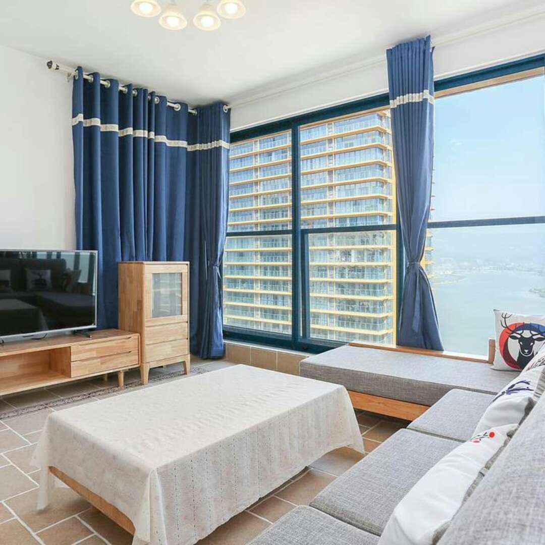 豪华日出湾景两室一厅