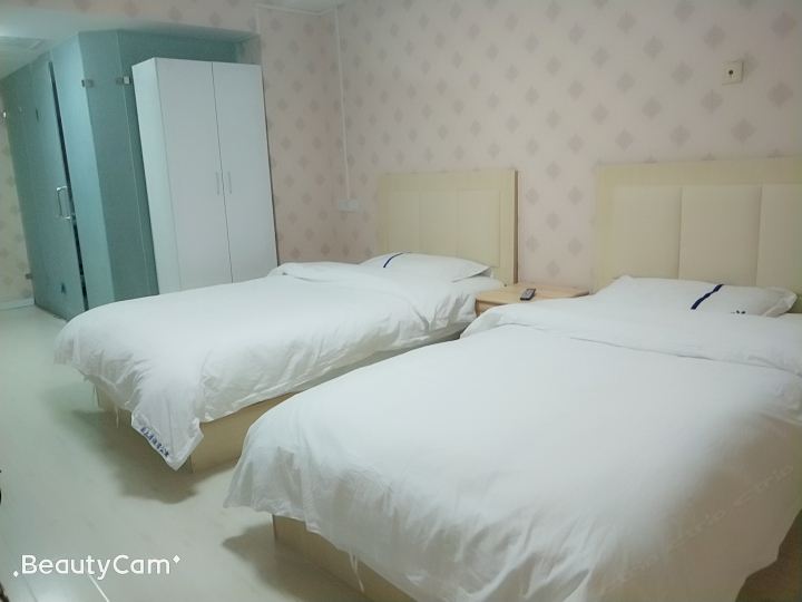 双床标准间