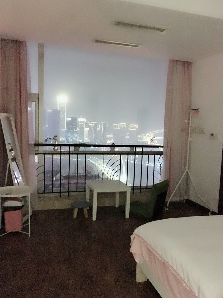 四室一厅套房