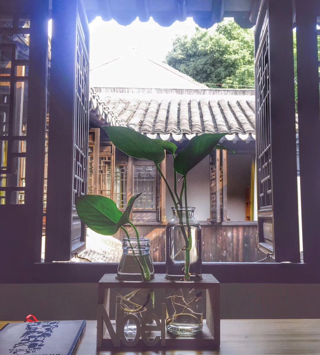 莫走浴景圆床房