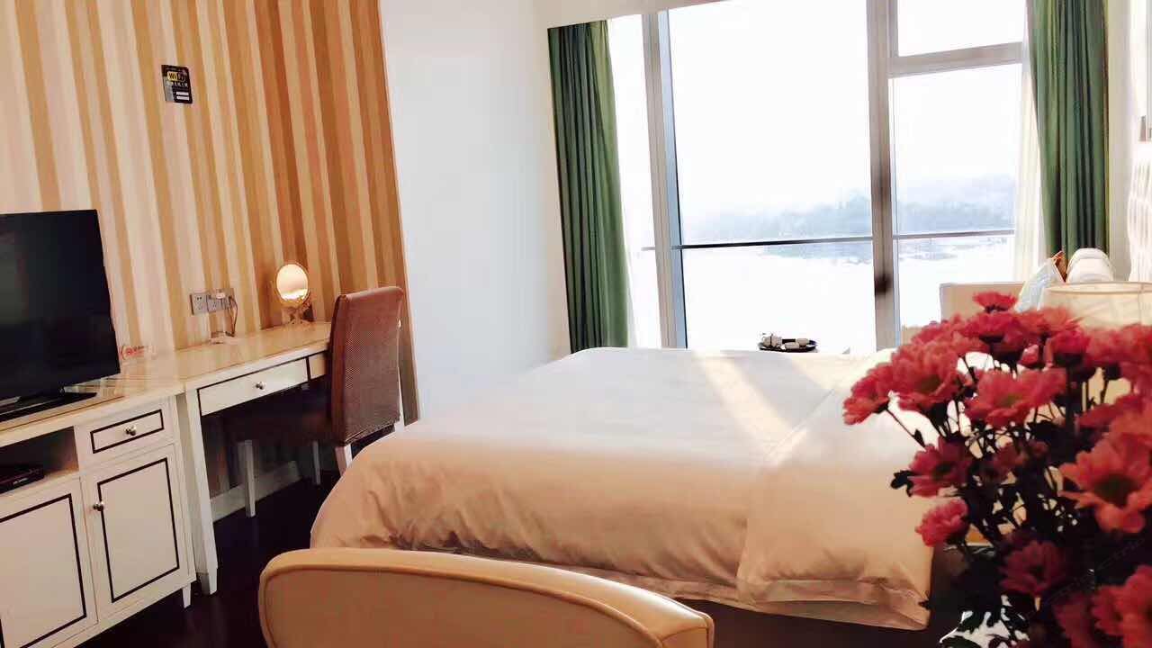 海景大床房