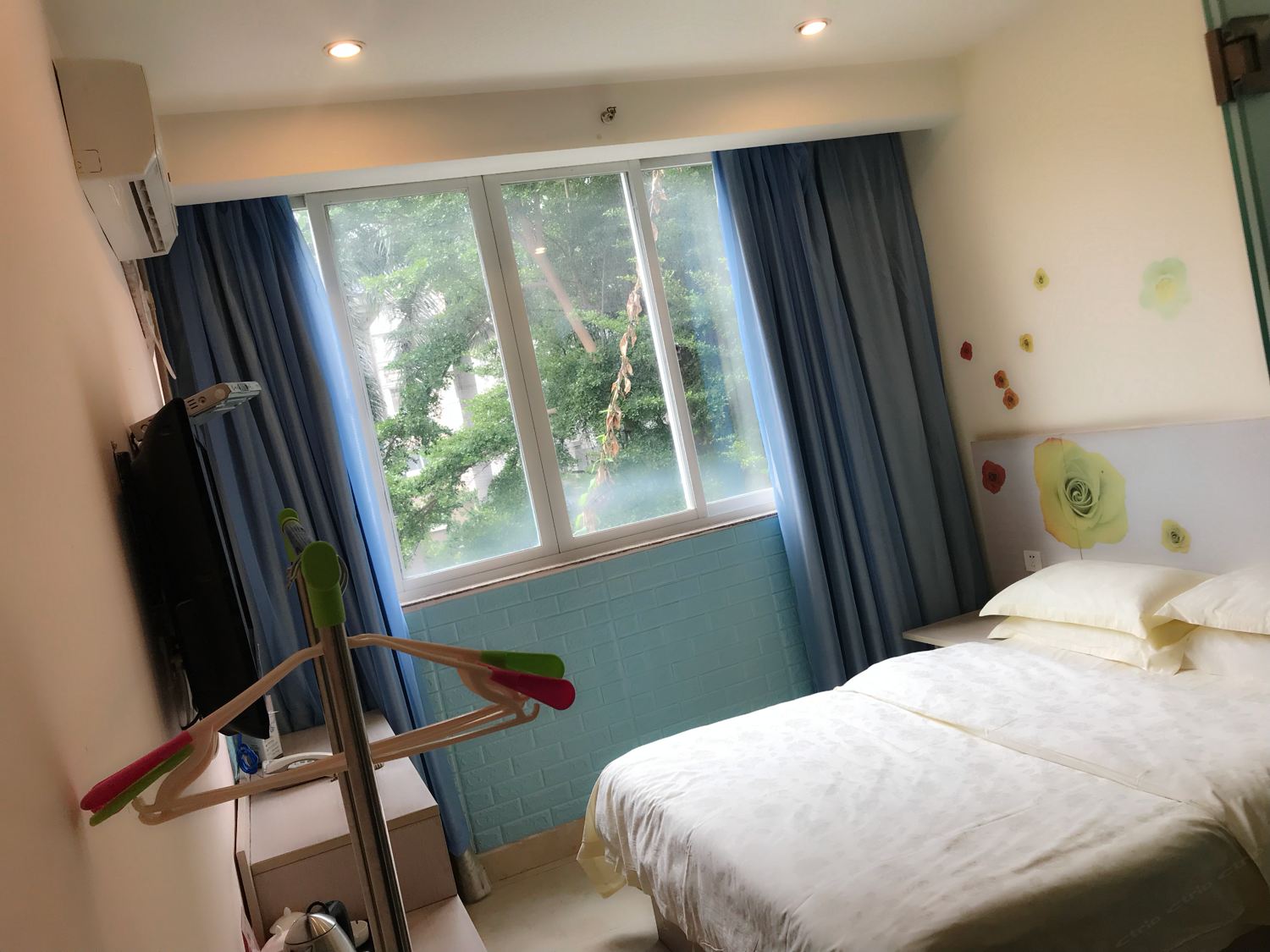 标准大床房