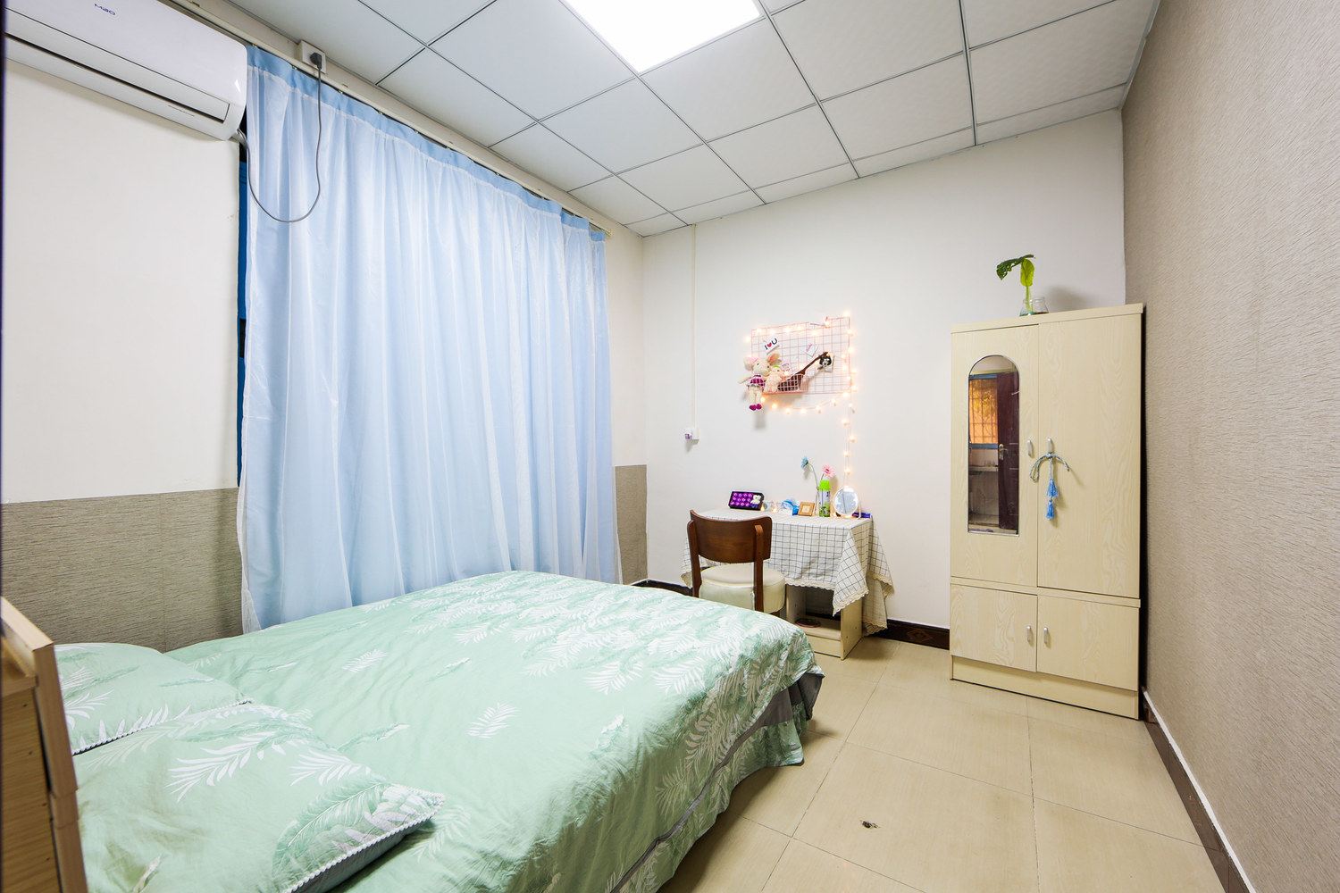舒适大床房
