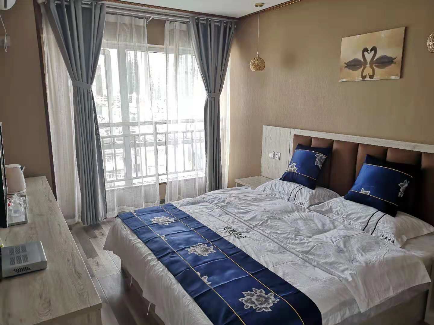 舒适大床房