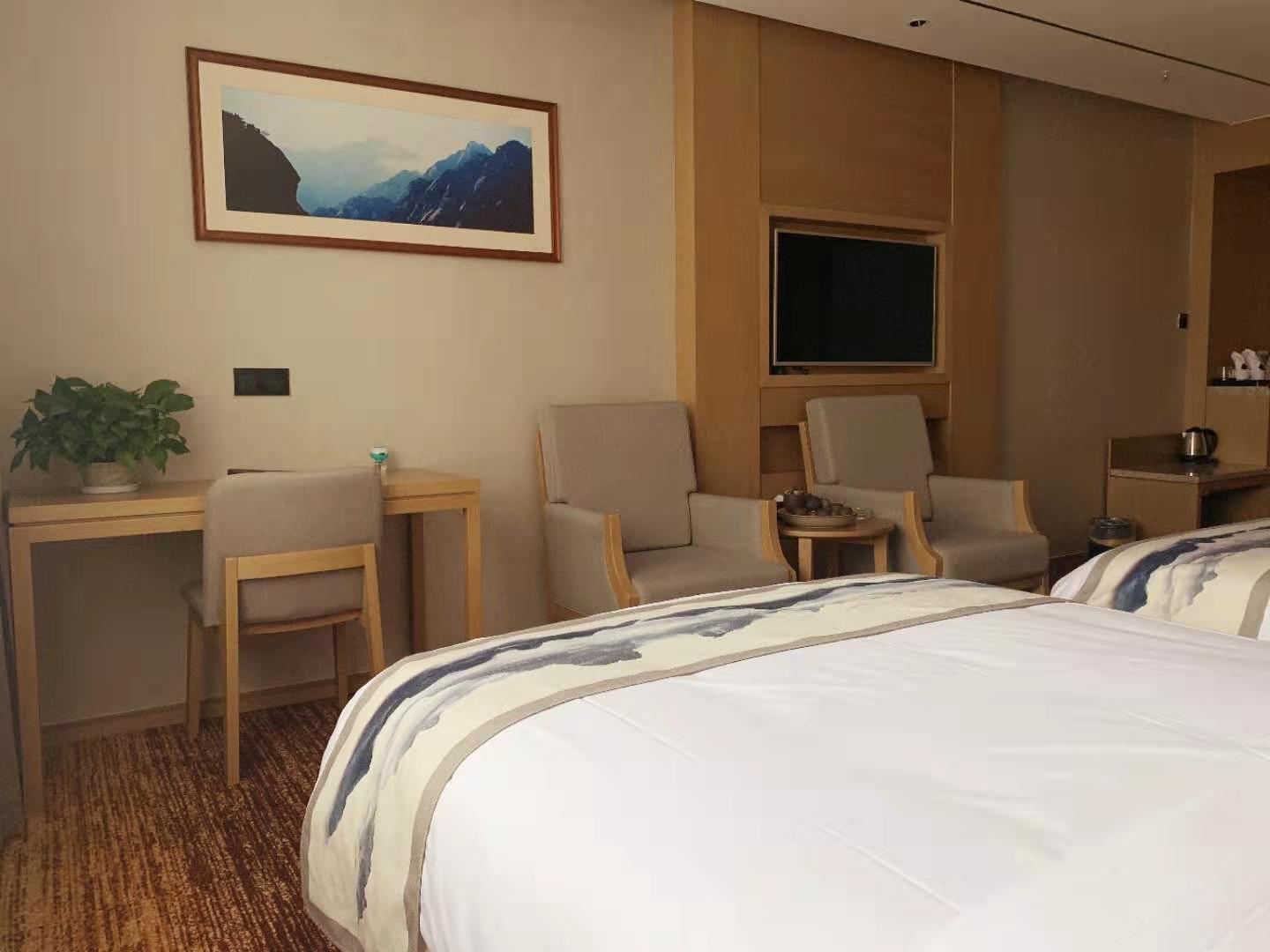 豪华三人间