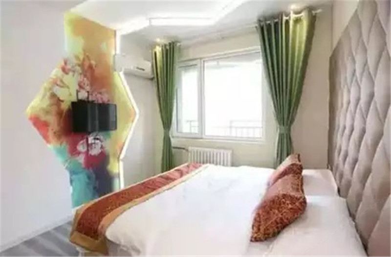 温馨大床房