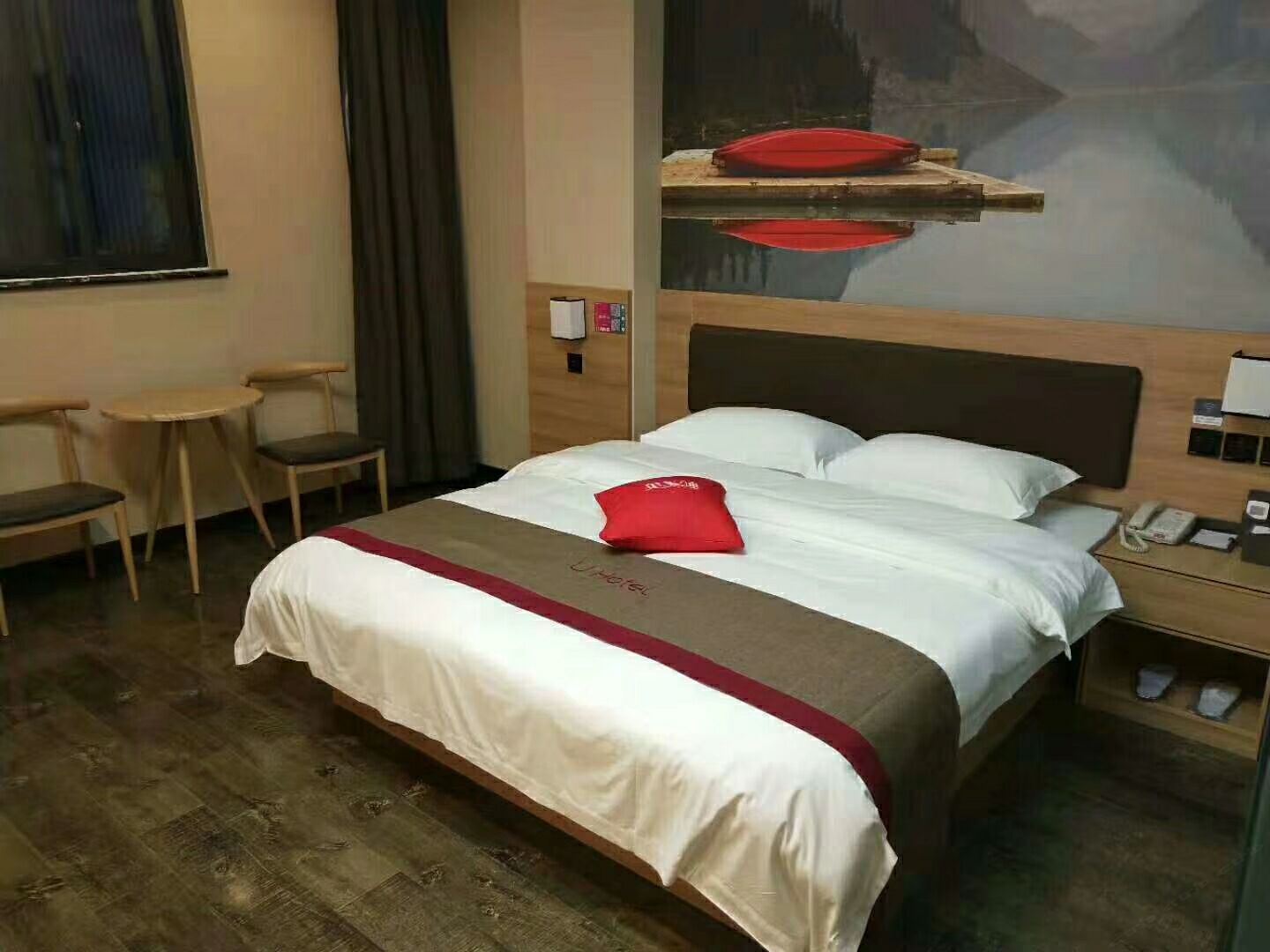 标准大床房