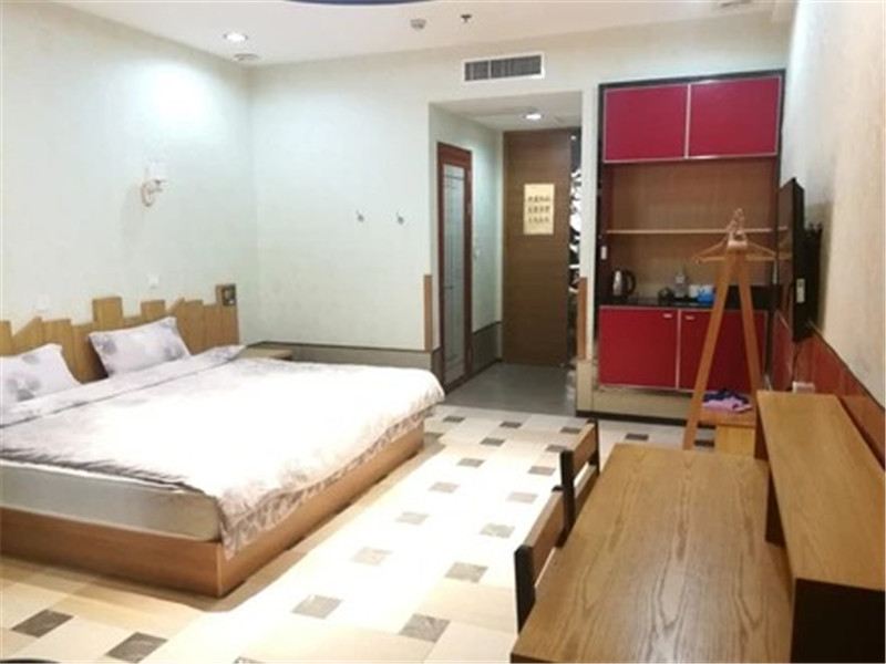精选大床房