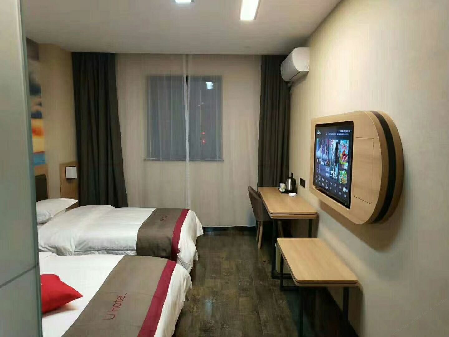 标准双床房
