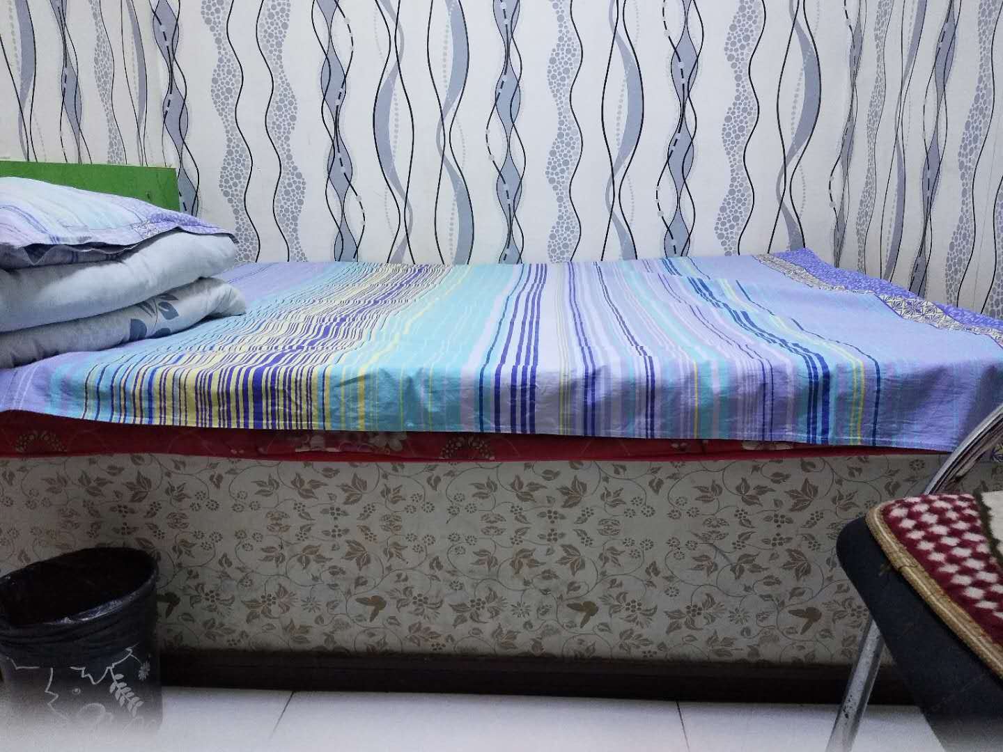 普通大床房（公共卫浴）