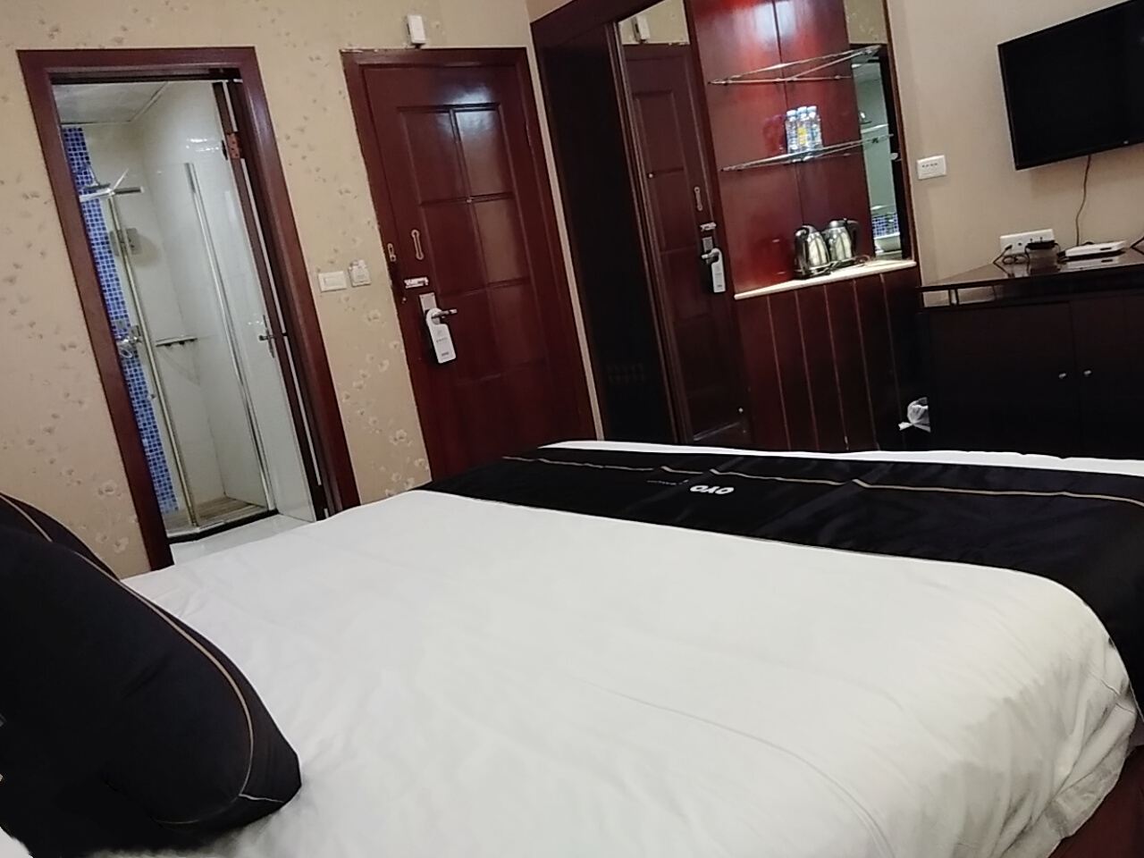 商务大床间