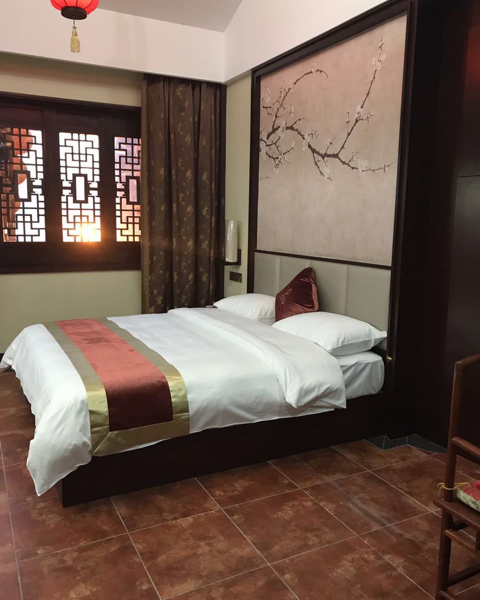 湖景房单人间
