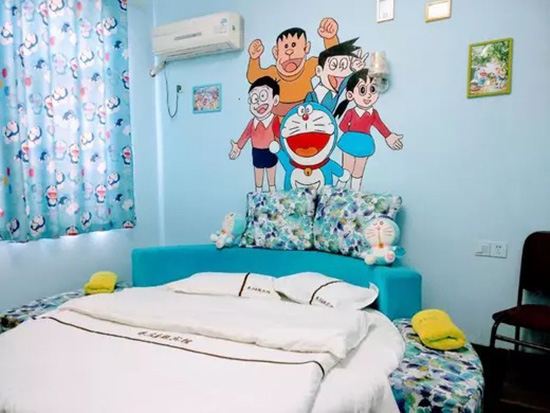 温馨主题圆床房