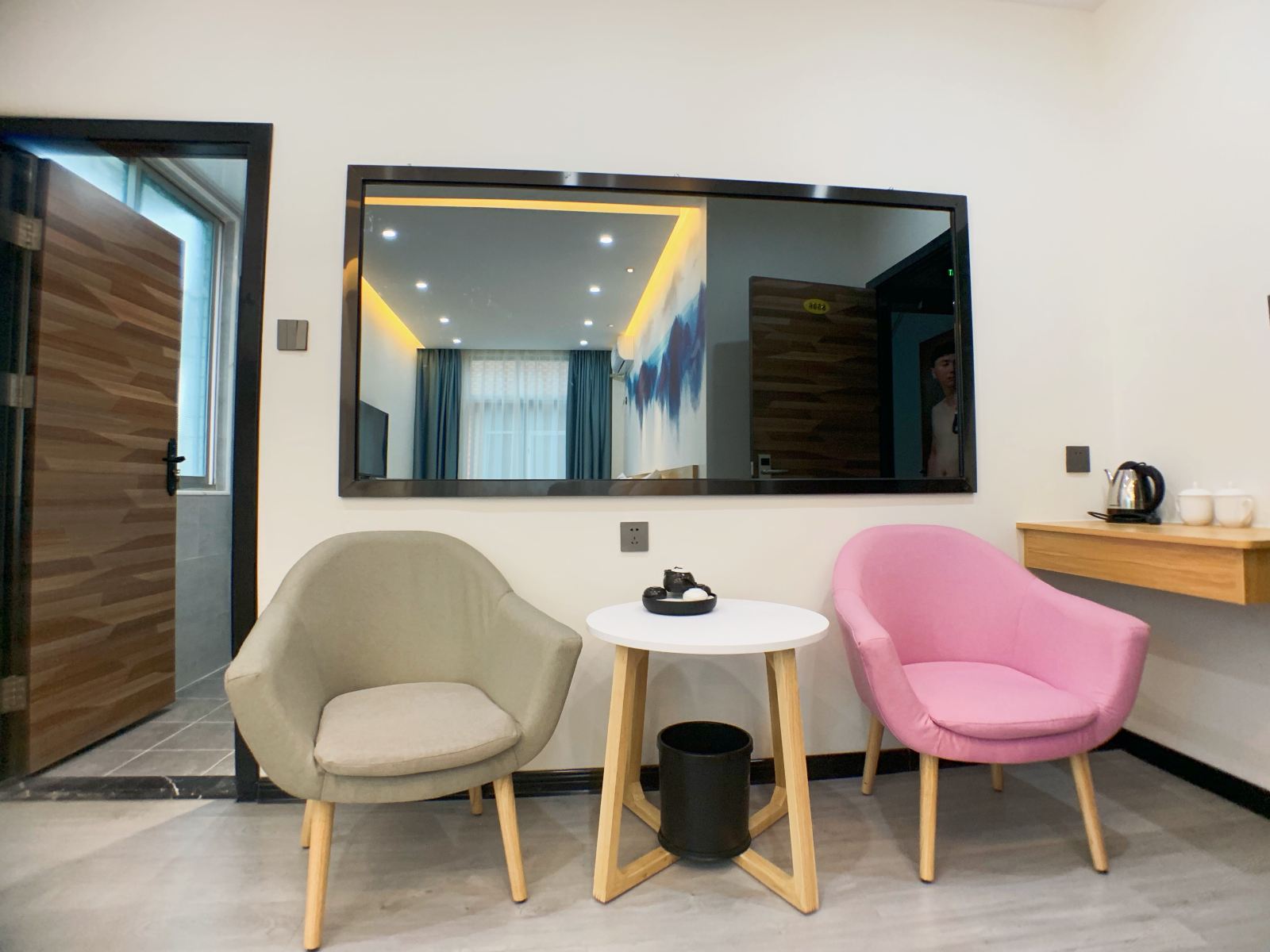 七十度蓝双床房