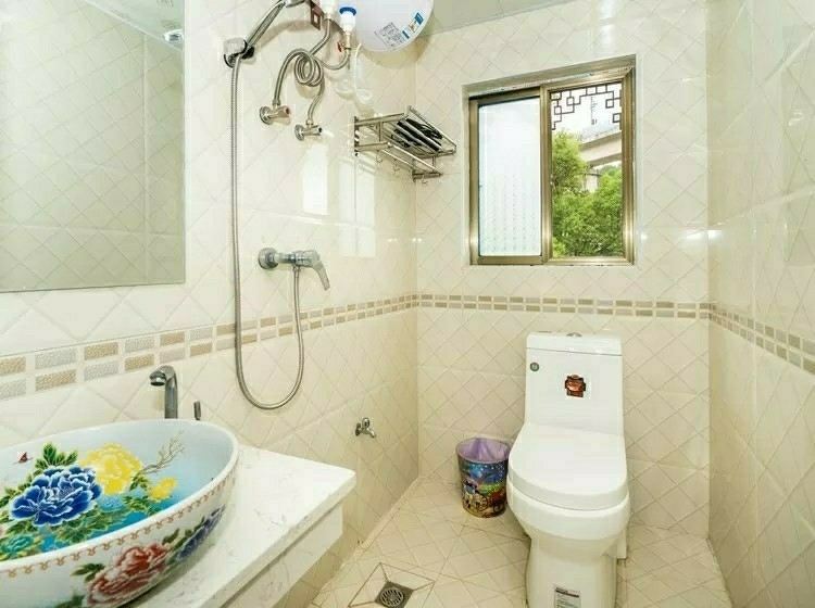 豪华三人间