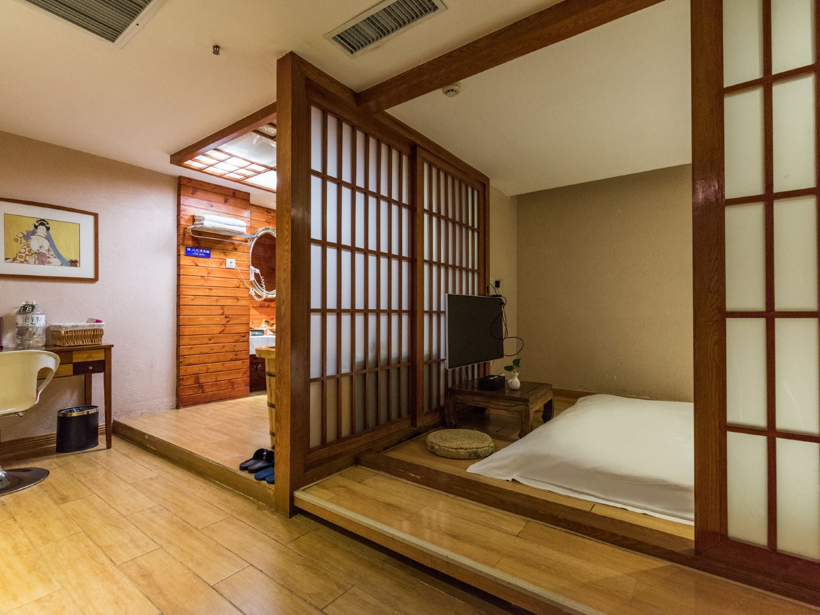 惠美大床房