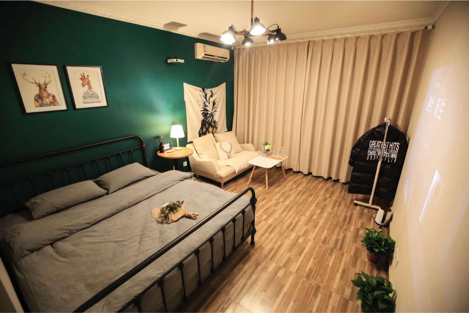 轻奢私人影院大床房