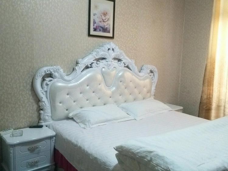 普通大床房(公共卫浴)