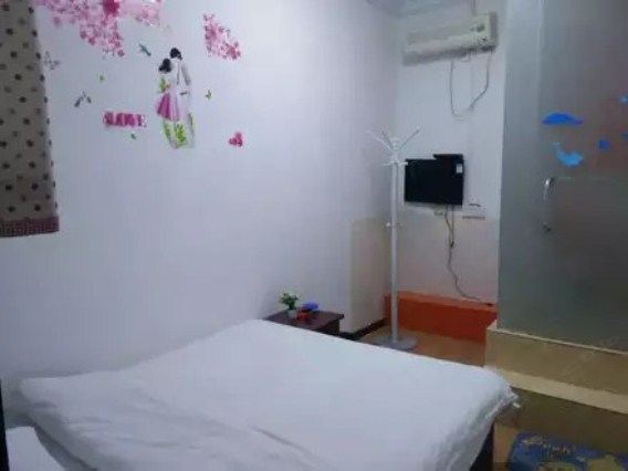迷你大床房