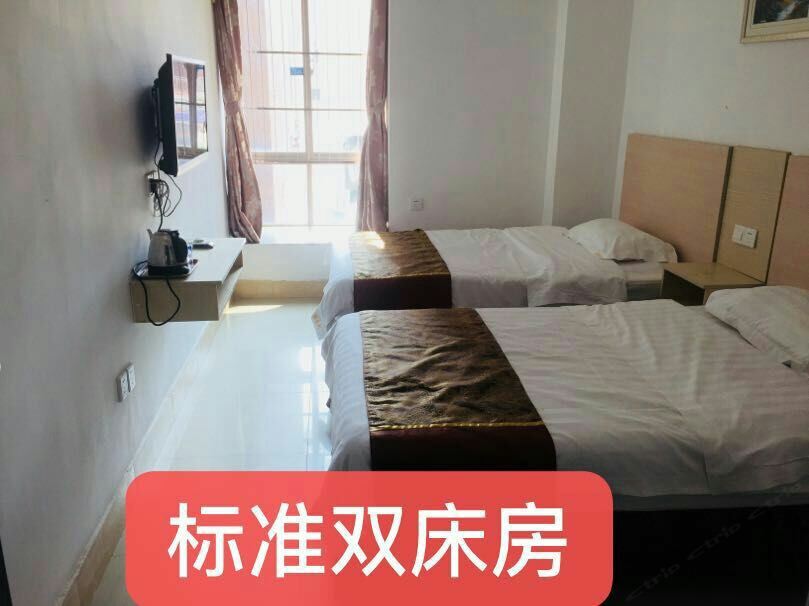 标准双床房