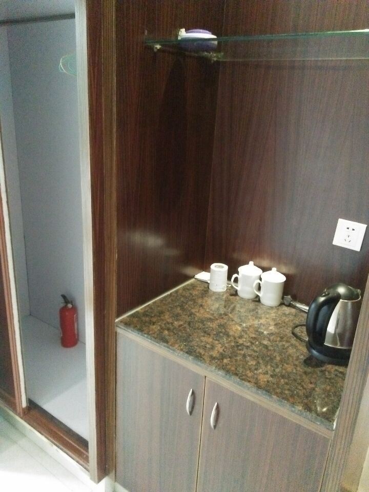 电脑大床房