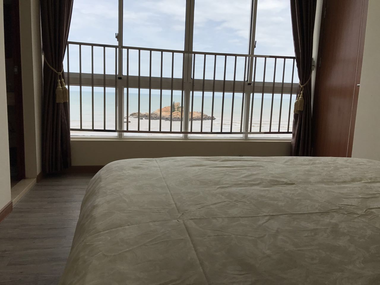 海景双人间