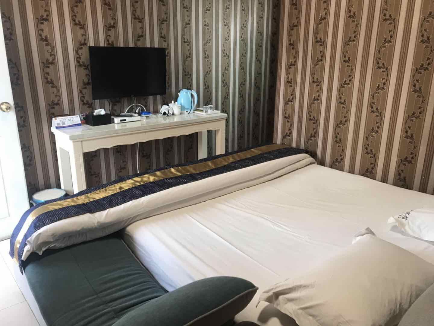 主题榻榻米蓝色妖姬房