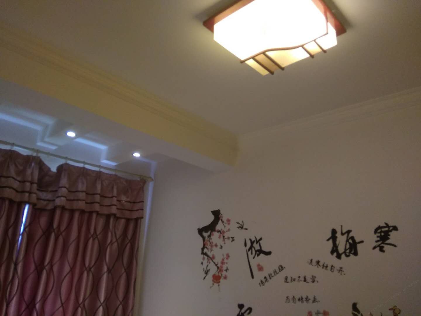 经济大床房