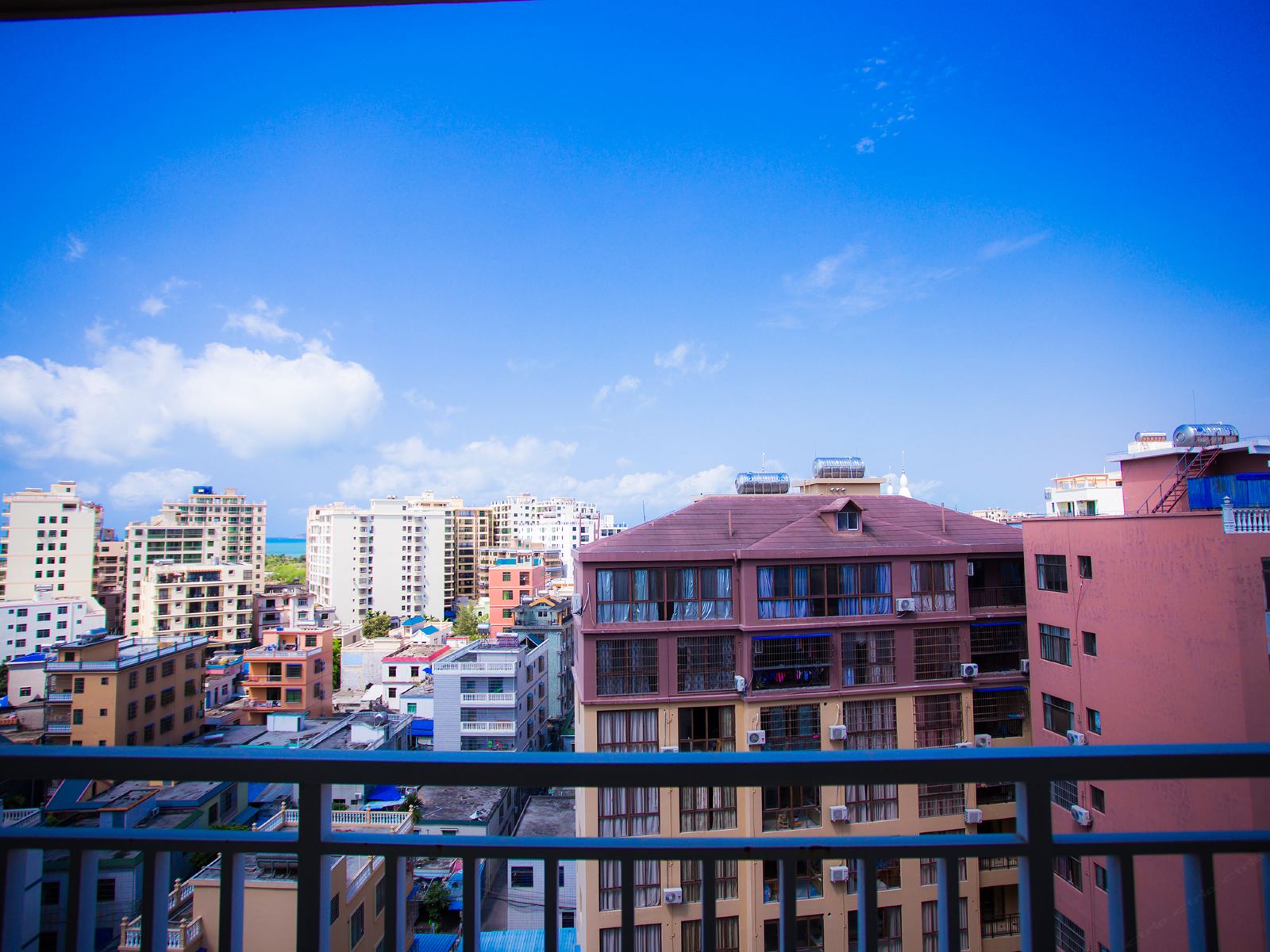 精选舒适园景大床房