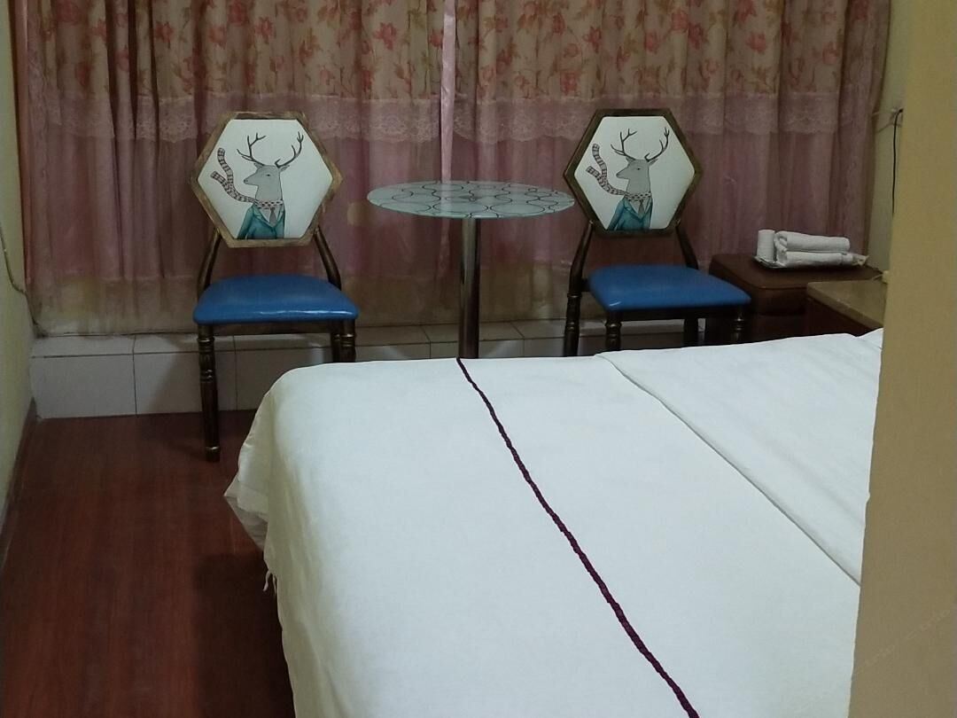 标准大床房