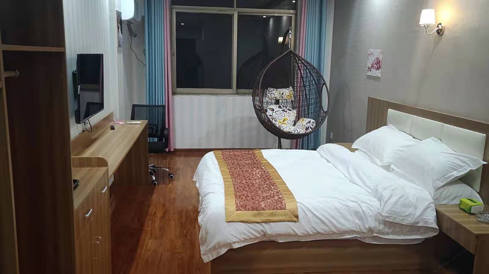 温馨情侣房