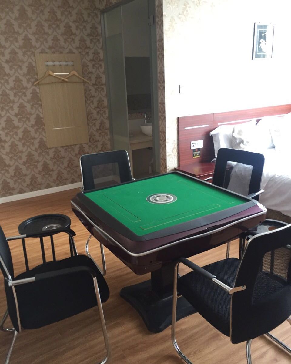 棋牌套房
