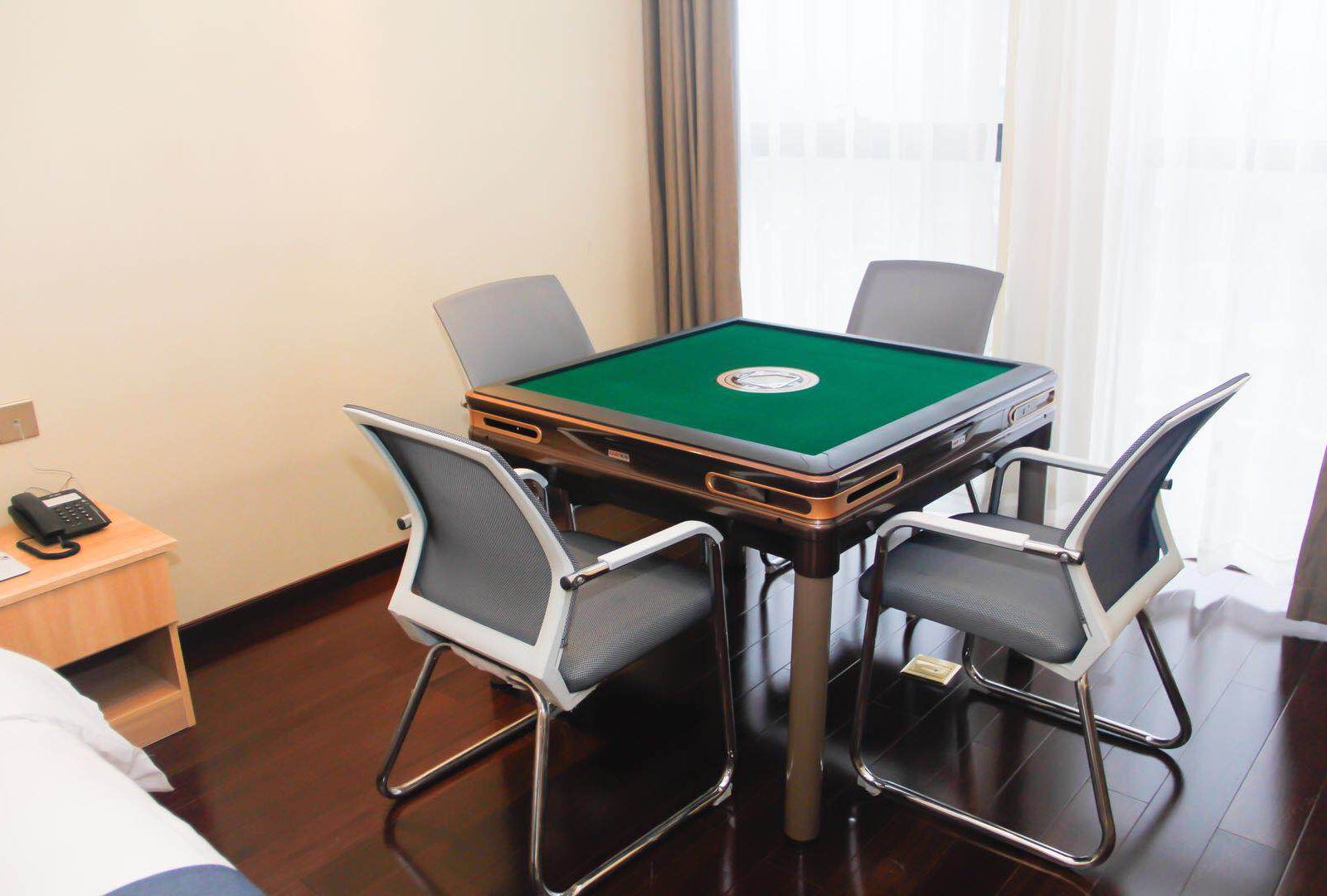 娱乐棋牌房