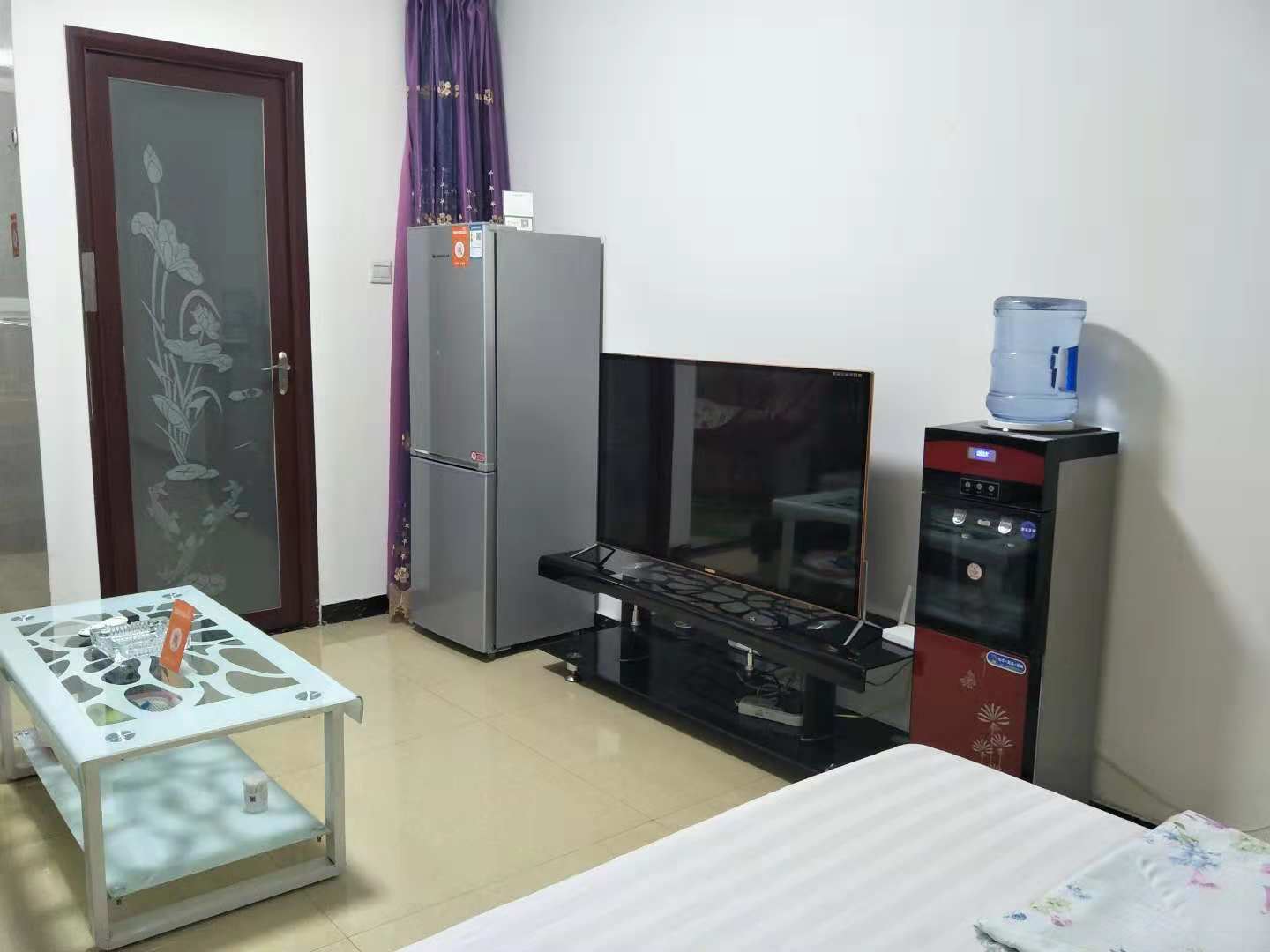格调大床一居室