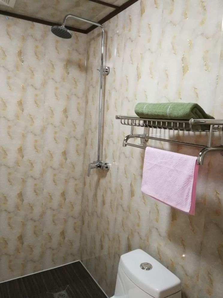 温馨四人间