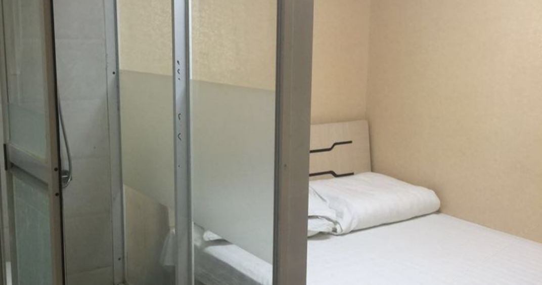 经济大床房