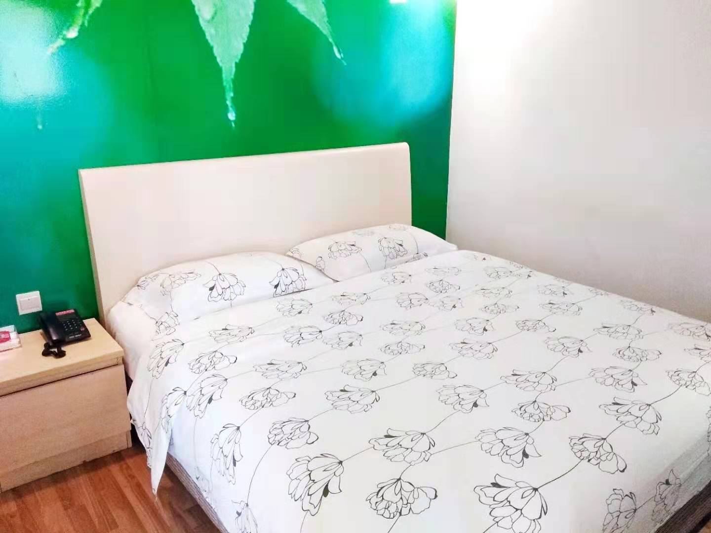 精品大床房