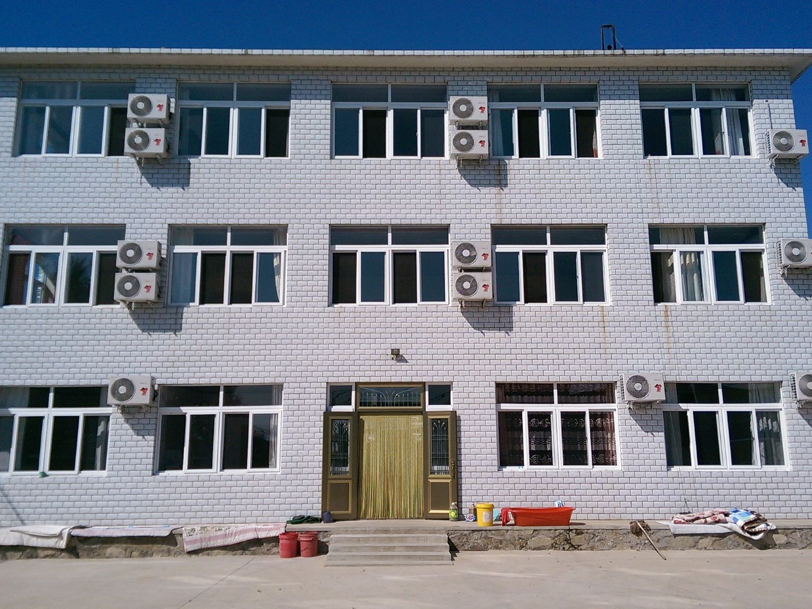 瓦房店建伟渡假村