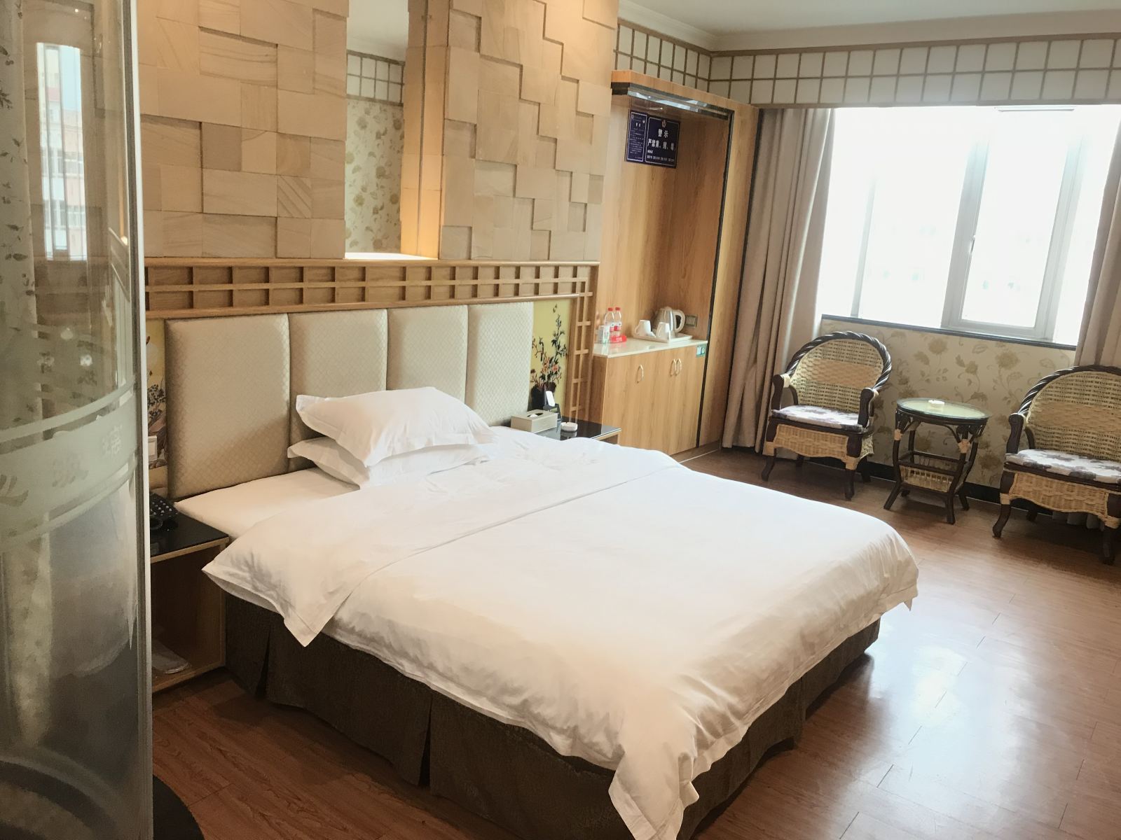 豪华单人房
