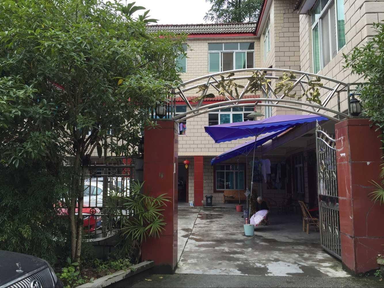 彭州小鱼洞二桥新苑庄