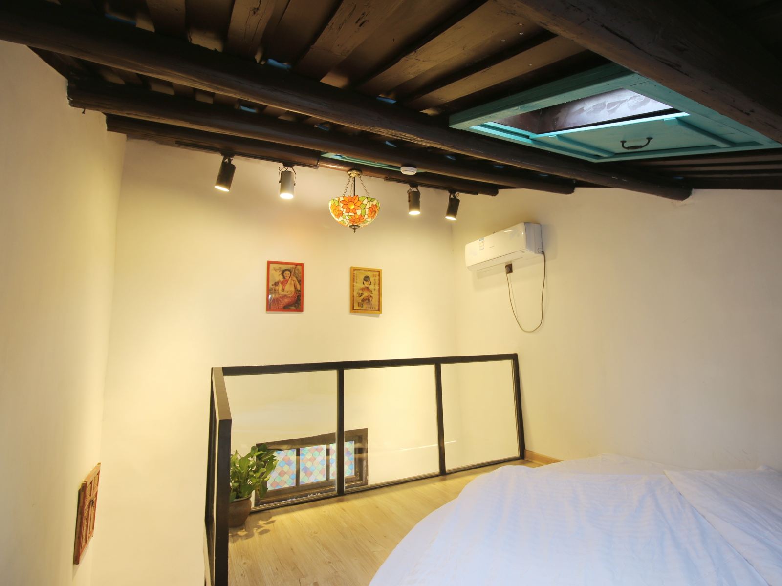 倾城之恋-复式扇形房