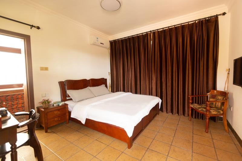 东湖荷香露台高级房