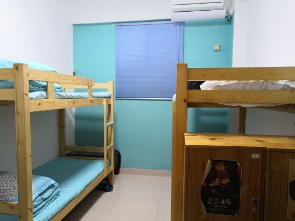 男生四人间(床位)