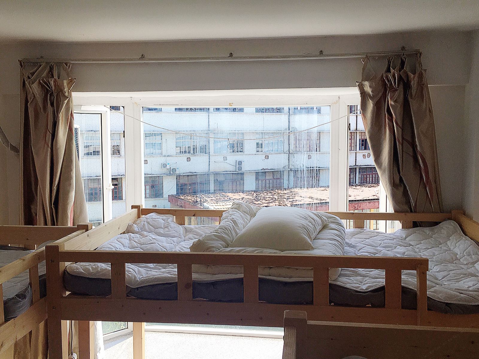 女神六人床位房（独卫）