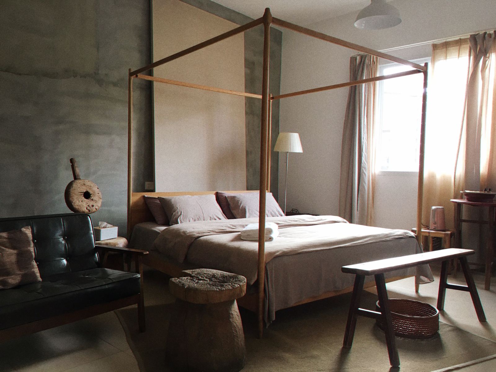 田园晚风-旭日木床房